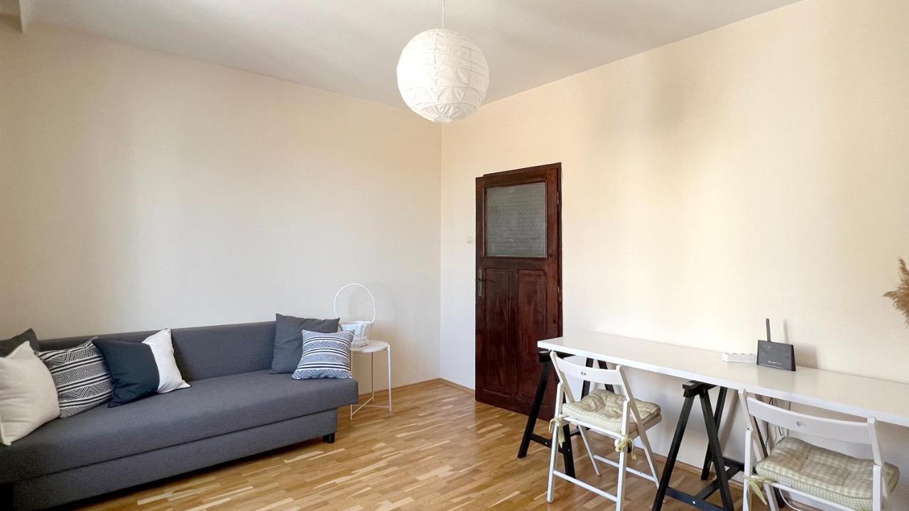 Lovely Apartment With Balcony In Pomorie Old Town By Flat Mаnаger Екстериор снимка