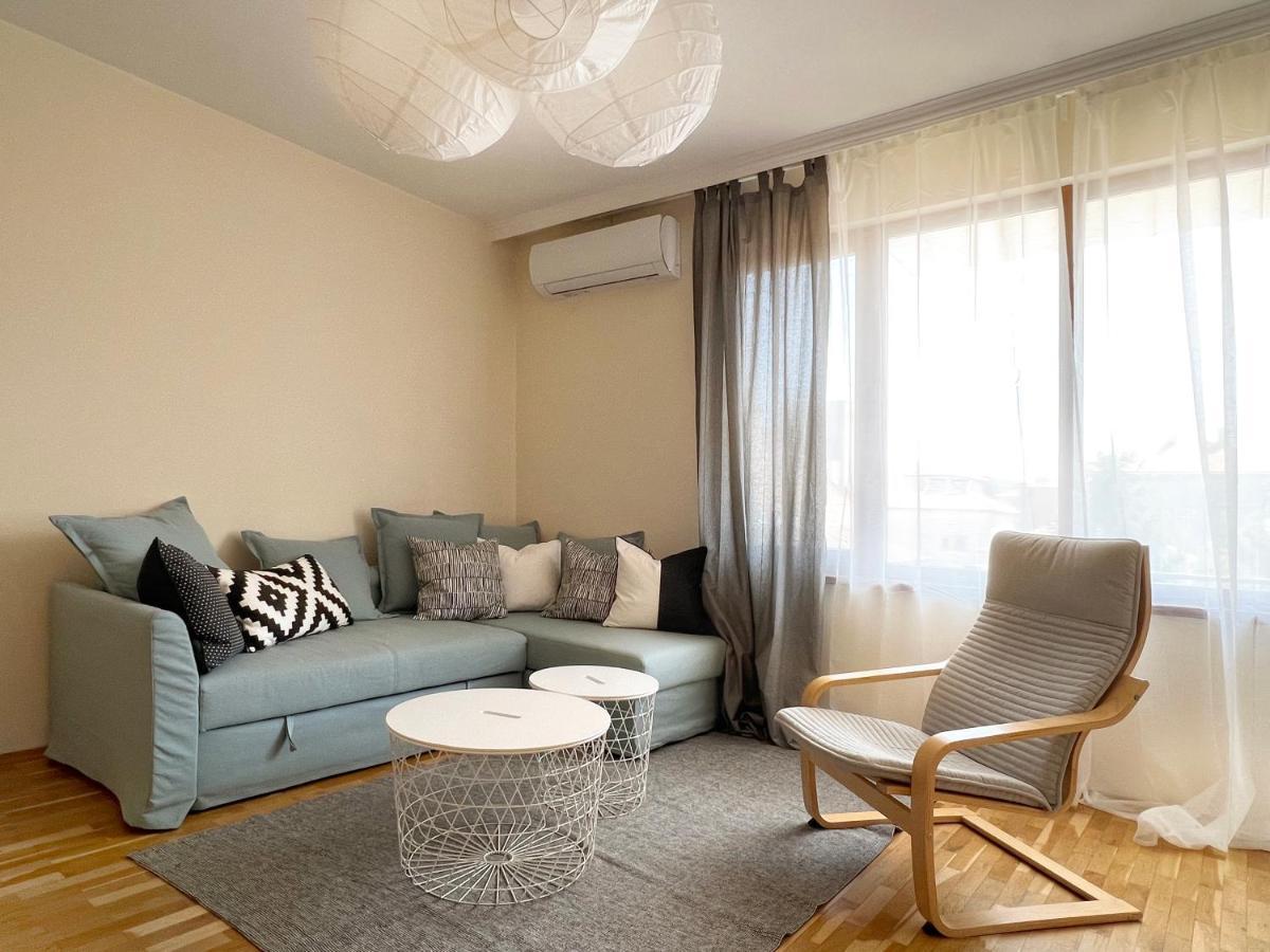 Lovely Apartment With Balcony In Pomorie Old Town By Flat Mаnаger Екстериор снимка