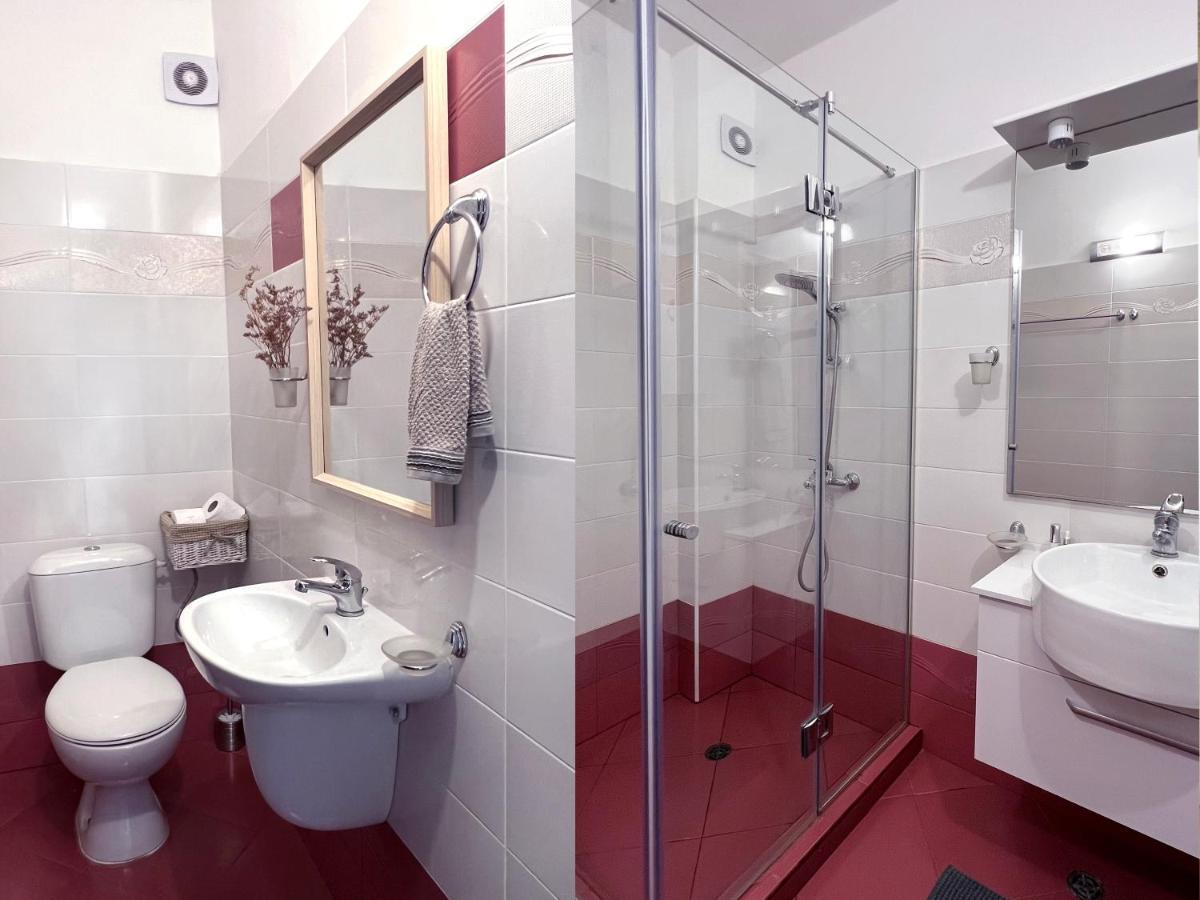 Lovely Apartment With Balcony In Pomorie Old Town By Flat Mаnаger Екстериор снимка